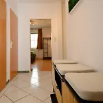 Kuelhome - Wunderschoene Mit Parkplatz & Balkon Fuer 6 Appartement