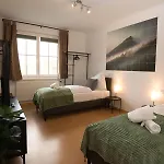 Appartement Kuelhome - Wunderschoene Mit Parkplatz & Balkon Fuer 6 Sitzenberg