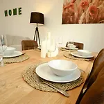 Kuelhome - Wunderschoene Mit Parkplatz & Balkon Fuer 6 * Sitzenberg