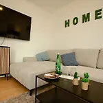 Kuelhome - Wunderschoene Mit Parkplatz & Balkon Fuer 6 Appartement Sitzenberg
