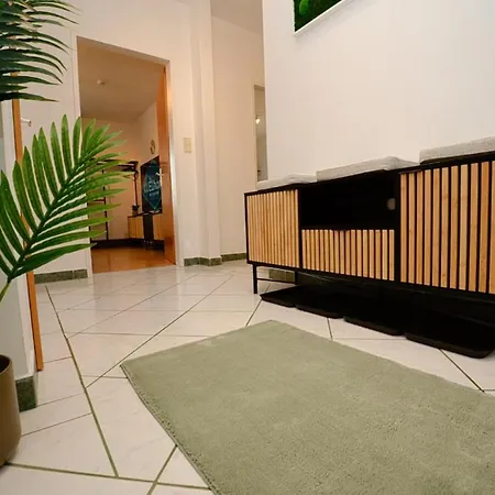 Kuelhome - Wunderschöne Mit Parkplatz&balkon Für 6 Apartment