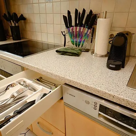 Apartman Kuelhome - Wunderschoene Mit Parkplatz & Balkon Fuer 6