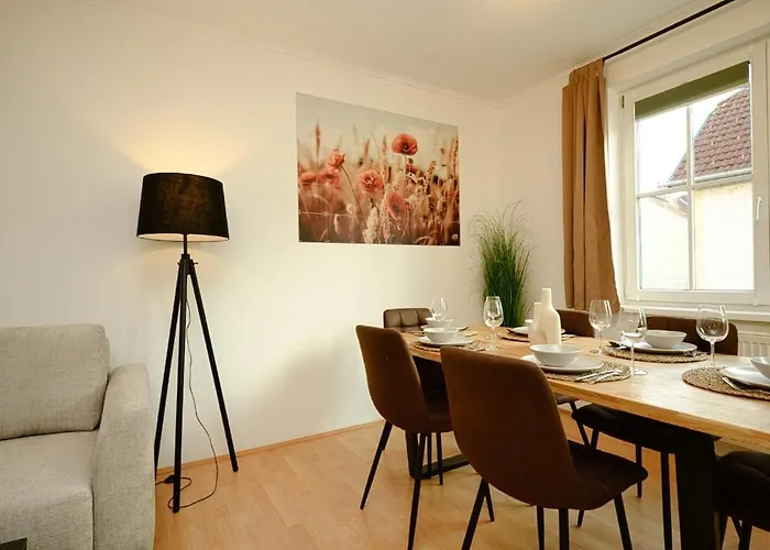 Kuelhome - Wunderschoene Mit Parkplatz & Balkon Fuer 6 Apartman *