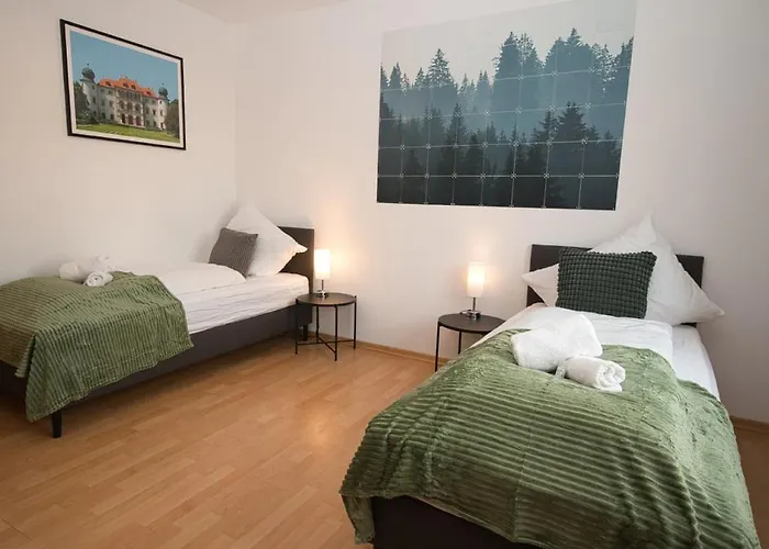 Kuelhome - Wunderschoene Mit Parkplatz & Balkon Fuer 6 *