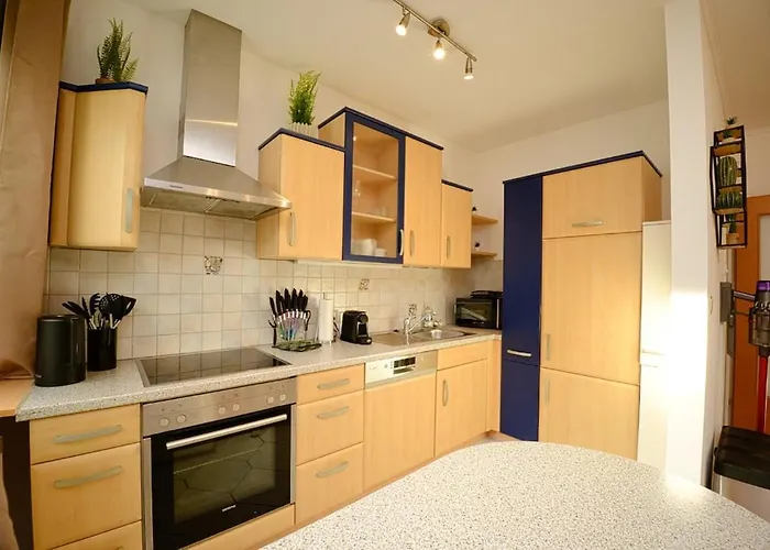 Apartman Kuelhome - Wunderschoene Mit Parkplatz & Balkon Fuer 6