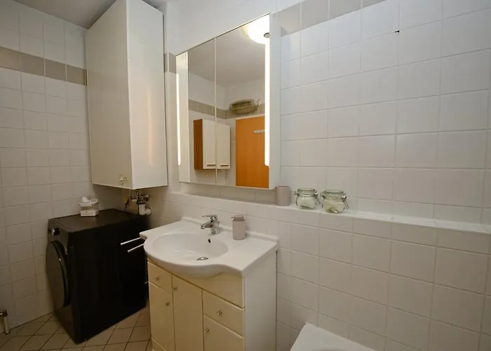 Kuelhome - Wunderschoene Mit Parkplatz & Balkon Fuer 6 Appartement Sitzenberg