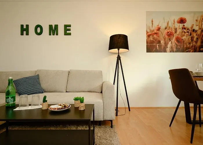 Apartman Kuelhome - Wunderschoene Mit Parkplatz & Balkon Fuer 6