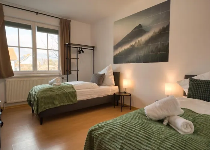 Kuelhome - Wunderschoene Mit Parkplatz & Balkon Fuer 6 *