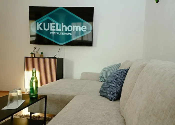 Kuelhome - Wunderschoene Mit Parkplatz & Balkon Fuer 6 Sitzenberg