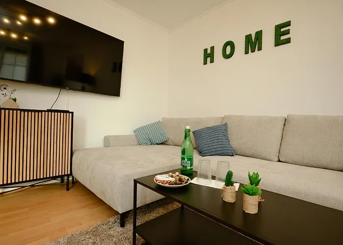 Kuelhome - Wunderschoene Mit Parkplatz & Balkon Fuer 6 Appartement Sitzenberg