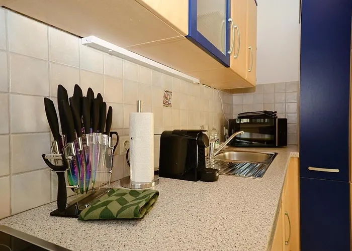 Kuelhome - Wunderschoene Mit Parkplatz & Balkon Fuer 6 Apartman *